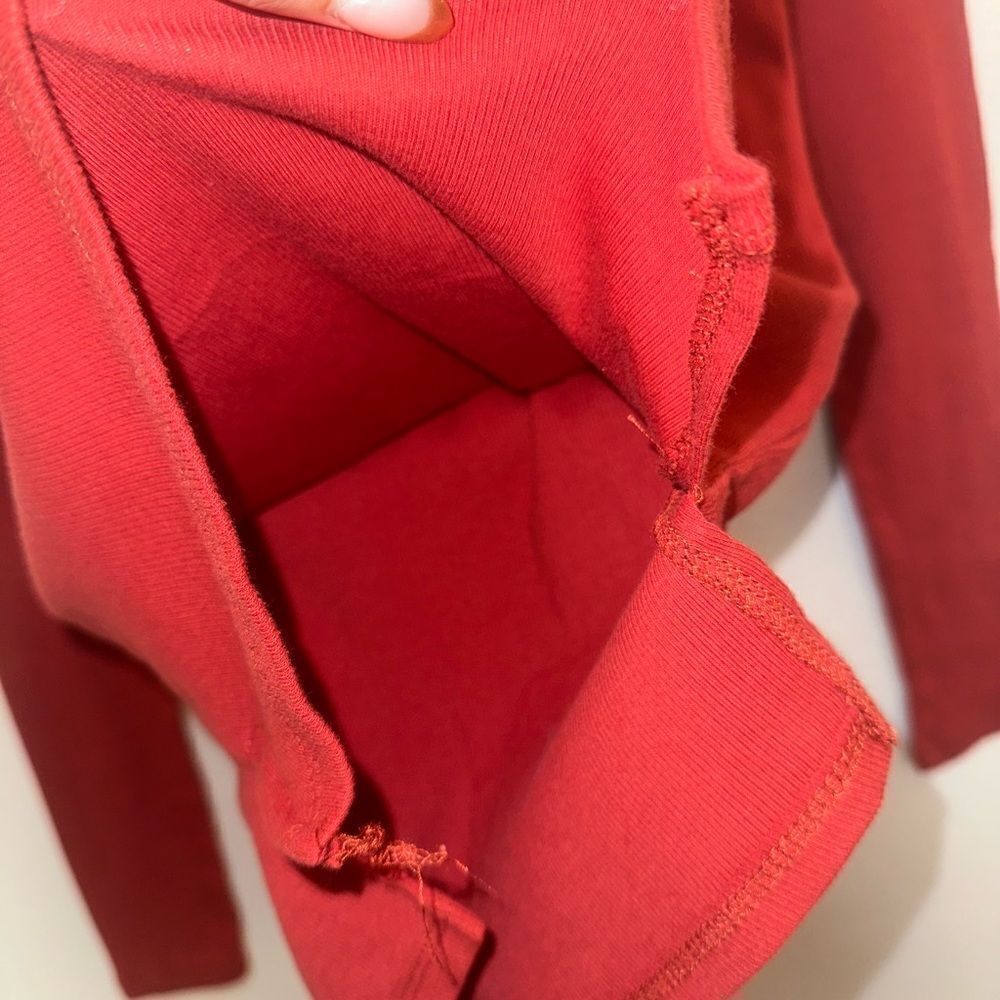 Rust Colored Turtle Neck - Picture 5 of 5